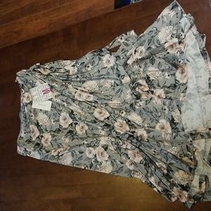Lularoe M Rose Ruffle Bella skirt